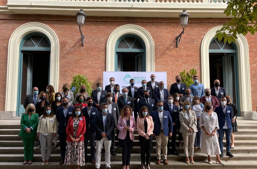 Más de medio centenar de empresas firman el Pacto por la Movilidad Sostenible